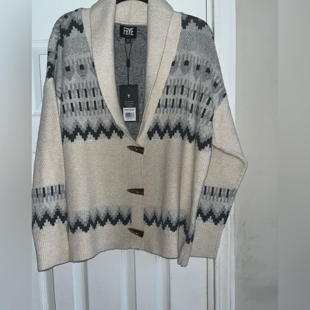 NWT, FRYE Cardigan Sweater, Size Large
